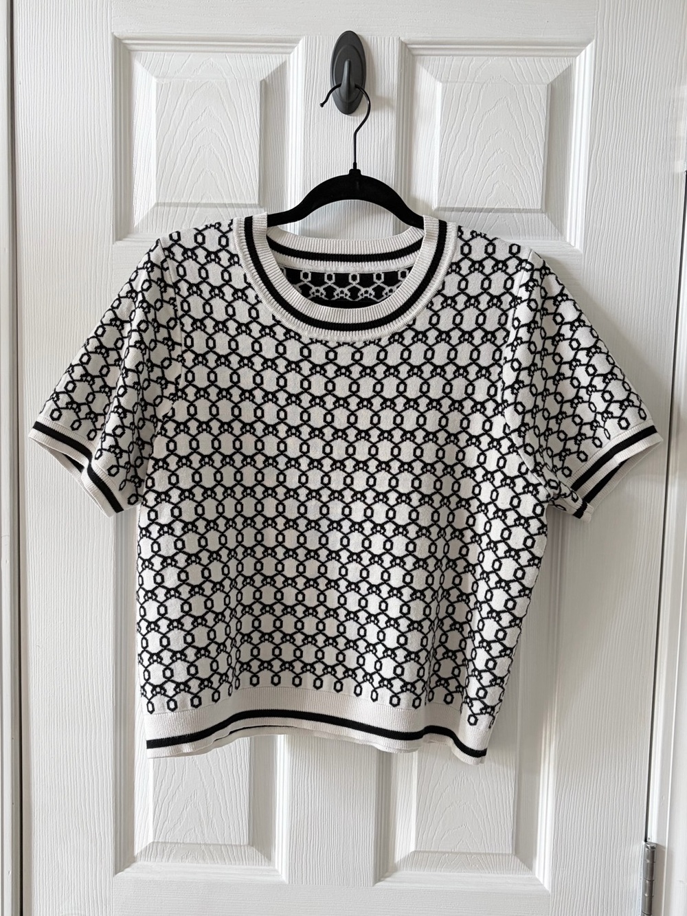 Adrianna Papell Geometric Chain Link Knit Short Sleeve Sweater Cream/Blk Larg